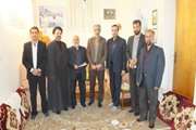 دیدارمدیرکل دامپزشکی استان سمنان  به اتفاق هیئت همراه ازخانواده بازنشسته محمد علی خانی شاهرود 10/8/95