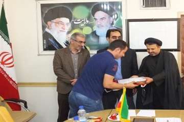 تقدیر از صادرکننده گان حوزه دام وفرآورده های مرتبط،داروومواد بیولوژیک سال 95دراداره کل دامپزشکی استا