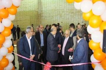 آلبوم شماره دو مراسم افتتاحیه خط تولید خط DCPشرکت زرین مهد شیمی سمنان با حضور استادار مسئولین کشوری 