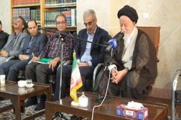 دیدارپرسنل دامپزشکی استان ،همکاران بازنشسته وبخش خصوصی با نماینده محترم ولی فقیه استان وامام جمعه سم