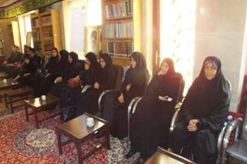 دیدارمدیر کل دامپزشکی استان با جمعی از پرسنل اداره کل دامپزشکی استان با ایت الله شاهچراغی نماینده ول