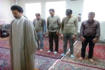 بازدید فرهنگی مسئول دفتر نمایندگی ولی فقیه و دبیر اقامه نماز اداره کل دامپزشکی استان سمنان ازاداره د