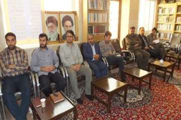 دیدارمسئولین روابط عمومی دستگاه های اجرای استان سمنان با امام جمعه سمنان به مناسبت روز روابط عمومی 2