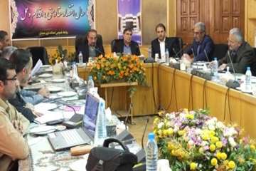 جلسه ستاداستانی کنترل وپیشگیری آنفلوانزای فوق حاد پرندگان به ریاست دکتر خباز استاندارسمنان دراستاندا