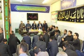حضورجناب آقای دکتر خبازاستاندار محترم ومحبوب استان سمنان درجمع کارکنان دامپزشکی استان به مناسبت 14 م