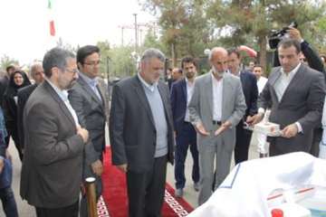 بازدیدوزیرجهادکشاورزی ودکترخلج رئیس سازمان دامپزشکی کشوردرسفرریاست جمهوری به استان سمنان ازشرکت رویا