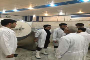 بازدیدکارشناسان اداره نظارت  بربهداشت عمومی ادامپزشکی استان سمنان از واحدهای بسته بندی گوشت مرغ وگوش