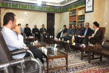 دیدارپرسنل دامپزشکی استان ،همکاران بازنشسته وبخش خصوصی با نماینده محترم ولی فقیه استان وامام جمعه سم