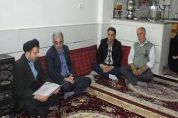 دیدارمدیرکل دامپزشکی استان سمنان به اتفاق هیئت همراه از خانواده محترم شهید سید علی حسینی مدافع حرم ب
