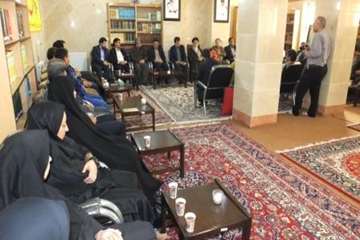 دیدارمسئولین روابط عمومی دستگاه های اجرای استان سمنان با امام جمعه سمنان به مناسبت روز روابط عمومی 2