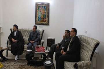 دیدار مدیر کل دامپزشکی استان سمنان از خانواده شهید والامقام سعیدی در شهرستان مهدیشهر