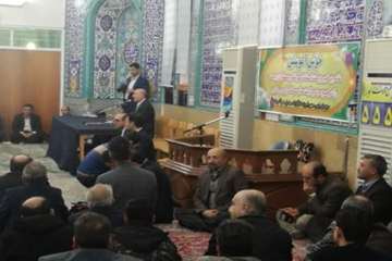 دیدار مردمی دکتر سعیدی مدیرکل دامپزشکی استان سمنان با مردم شهرستان سرخه درسومین روز دهه مبارک فجر 15