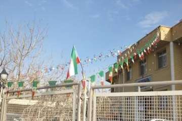 آذین بندی اداره کل دامپزشکی استان سمنان دردهه فجر 95