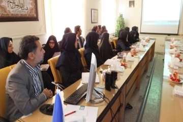 دوره آموزشی مبانی اصول و شیوه های پدافند غیر عامل با حضور پرسنل اداره کل دامپزشکی استان سمنان 3/8/95