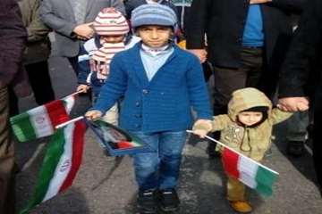 حضورپرسنل اداره کل دامپزشکی استان سمنان دراهپیمایی 22بهمن 94همراه باگلواژه ها