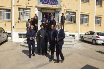 درحاشیه بازدید دکتر خباز استاندار سمنان به مناسبت 14مهر روزملی دامپزشکی ازاداره کل دامپزشکی استان سم
