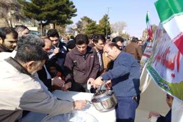 آلبوم شماره یک ایستگاه صلواتی اداره کل دامپزشکی استان سمنان درمسیر راهپیمایی 22 بهمن 96 شهرستان سمنا