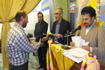 تقدیرازفعالان نماز اداره کل دامپزشکی استان سمنان 24اسفند 95