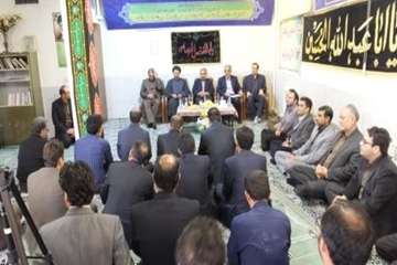 حضورجناب آقای دکتر خبازاستاندار محترم ومحبوب استان سمنان درجمع کارکنان دامپزشکی استان به مناسبت 14 م