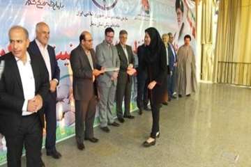 تجلیل از همکاران بازنشسته ادارات دامپزشکی استان  وکارمندان نمونه در مراسم جشن هفته دامپزشکی 7/7/95