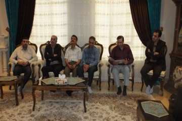 دیداردکتر سعیدی مدیرکل دامپزشکی استان سمنان  وهیئت همراه از خانواده رزمنده دکتر جاویدپور 30خرداد96