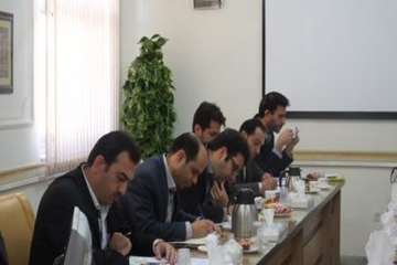 اولین جلسه شورای هماهنگی اداره کل دامپزشکی استان سمنان 16/1/95