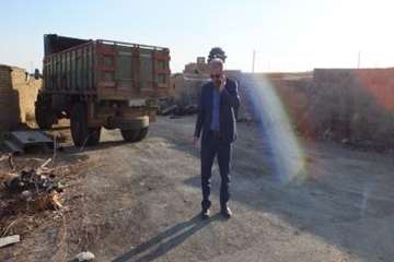 بازدید دکتر سعیدی مدیرکل دامپزشکی استان ازمنطقه معدوم سازی کانون روستایی آنفلوانزای فوق حاد پرندگان 