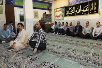 برگزاری جشن نیمه شعبان با حضور پرسنل ادارات دامپزشکی دراداره کل دامپزشکی استان 21/2/96