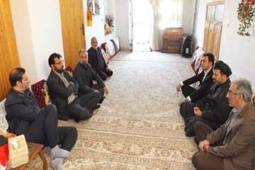 دیدارمدیرکل دامپزشکی استان سمنان  به اتفاق هیئت همراه ازخانواده بازنشسته محمد علی خانی شاهرود 10/8/9