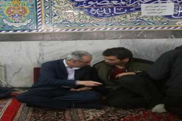 دیدار مردمی واقامه نماز جماعت ظهر وعصرمدیران دستگاه های اجرایی استان درمسجد جاوع شهرستان میامی 18بهم