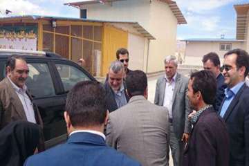 بازدیدوزیرجهادکشاورزی ودکترخلج رئیس سازمان دامپزشکی کشوردرسفرریاست جمهوری به استان سمنان ازشرکت مزرع