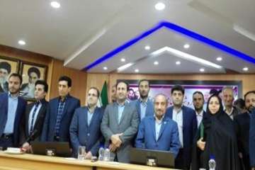 تقدیرازدکتر مهدی اصغری به عنوان کارمند نمونه درجشنواره شهید رجایی -هفته دولت 8شهریور 96