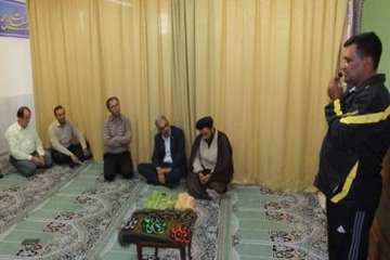 حضور دوچرخه سوار حامل پیام وپرچم متبرک شده عتبات وعالیات مزین به تمثال مبارک شهدادر اداره کل دامپزشک