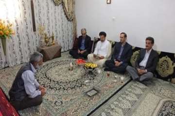 دیدارخانواده همکار بازنشسته جانباز رمضان محمدی 19اردیبهشت 96