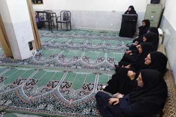 کارکاه آموزشی عفاف وحجاب با محوریت خانواده دراداره کل دامپزشکی استان سمنان 27خرداد 97