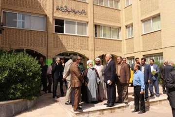 اعزام کمک به سیل زدگان از طرف سازمان جهاد کشاورزی استان وادارات تابعه (دامپزشکی استان سمنان)16اردیبه