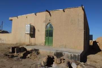 بازدید دکتر سعیدی مدیرکل محترم دامپزشکی از مناطق محروم شرق استان سمنان (روستای صالح آباد)