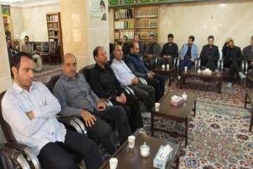 دیدارپرسنل دامپزشکی استان ،همکاران بازنشسته وبخش خصوصی با نماینده محترم ولی فقیه استان وامام جمعه سم