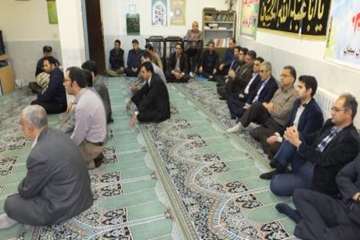 برپایی مراسم جشن ولادت حضرت علی (ع) و روز پدر در اداره کل دامپزشکی استان سمنان 96/1/21