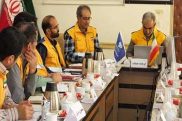 مانوررومیزی پدافند غیر عامل با موضوع آنفلوانزای فوق حاد پرندگان به مناسبت هفته پدافندغیر عامل  8آبان
