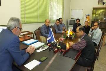 دیداردکتر سعیدی مدیرکل محترم دامپزشکی استان با پرسنل اداره دامپزشکی شهرستان سمنان 27آبان 96