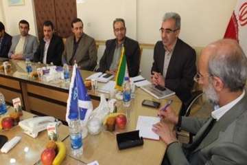 جلسه شورای هماهنگی اداره کل دامپزشکی استان سمنان با حضوردکترخلج ریاست محترم سازمان دامپزشکی کشور13/1