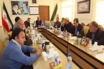 جلسه هماهنگی آموزشی توجیهی واحد های تحم گذار استان سمنان دراداره کل دامپزشکی استان 17/9/95