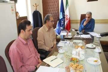جلسه مشترک اداره کل دامپزشکی استان سمنان با دانشگاه آزاداسلامی شهرستان گرمسار درخصوص همکاریهای علمی،