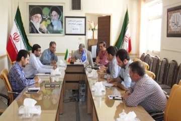 جلسه ستاداجرایی کنترل وپیشگیری آنفلوانزا فوق حاد پرندگان اداره کل دامپزشکی استان سمنان 14/4/95