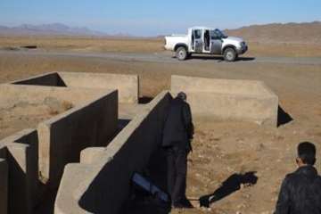 بازدید دکترمحمدسعیدی مدیرکل محترم دامپزشکی استان سمنان ازمناطق محروم شرق استان سمنان (روستای تلخاب)