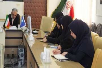 نشست صمیمی دکتر سعیدی مدیرکل  محترم دامپزشکی استان سمنان با پرسنل جوان  دامپزشکی استان به مناسبت روز
