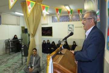 مراسم جشن ایام ا... دهه فجر 96 دراداره کل دامپزشکی استان سمنان 19بهمن 96