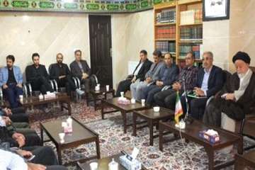 دیدارپرسنل دامپزشکی استان ،همکاران بازنشسته وبخش خصوصی با نماینده محترم ولی فقیه استان وامام جمعه سم