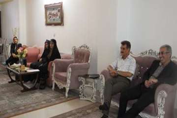 دیداردکتر سعیدی مدیر کل دامپزشکی استان سمنان  وهیئت همراه از خانواده همکاربازنشسته فرحی 30خرداد96